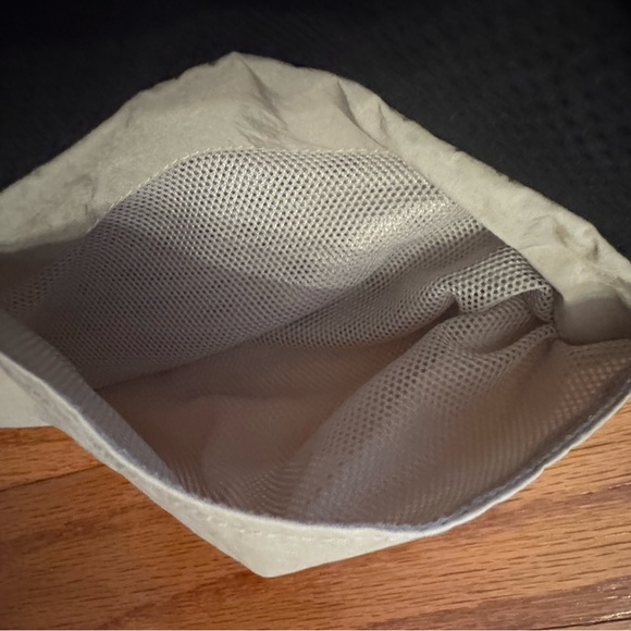 Nike Air Men's Gray and Black Full Zip Woven Jacket Medium NWT - Picture 10 of 10